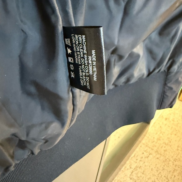 Men's Armanda M oversized long Black snowboard Vest Bob Marley vibes great cond - Picture 9 of 15